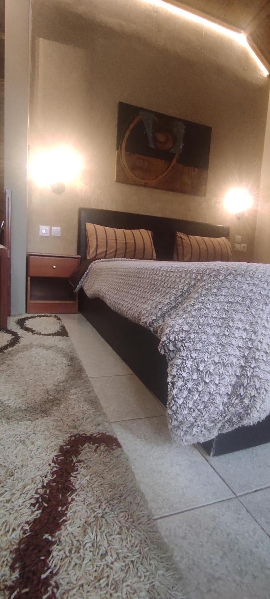 Erodios Guesthouse Káto Loutrákion Exteriör bild
